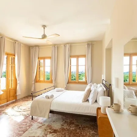 Apartment Plaka 16 